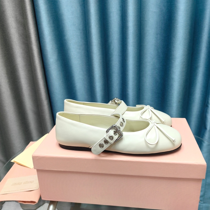 Miu Miu flat shoes